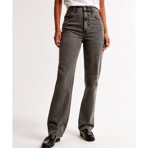 Abercrombie & Fitch Curve Love 90's Straight Ultra High Rise Jean Size 24